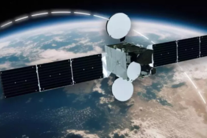 Türkiye'nin ilk yerli haberleşme uydusu Türksat 6A kalıcı yörüngesine ulaştı