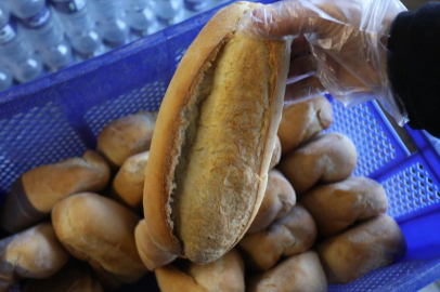 İnegöl'de Halk Ekmek satışı başladı!