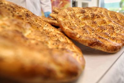 Bursa’da 450 gramlık BESAŞ Ramazan pidesi 20 TL