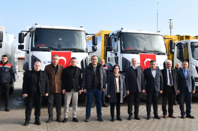 Başkan Erdem: ''Temizlik hizmetleri araç filosu hayırlı olsun''