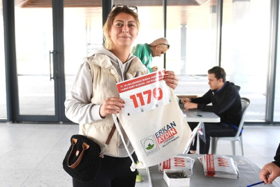 Osmangazi'de tarihi koşuya katılacaklar numara aldı