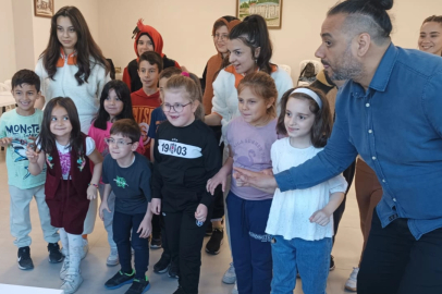 Karacabey'de çocuklara özel bilmeceli okuma etkinlik