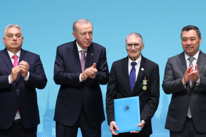 Türk Devletleri'nden Aziz Sancar'a 'Ali Şir Nevai Ödülü'