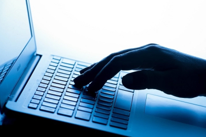 Ticaret Bakanlığı 'sosyal medya dolandırıcılığı'na karşı uyardı