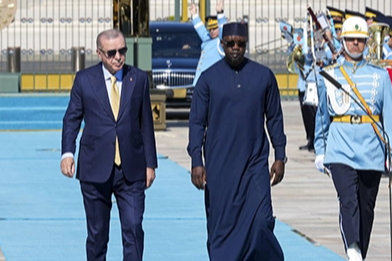Senegal Başbakanı Ousmane Sonko Külliye'de