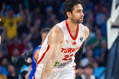 NBA tecrübesi Bursa’da! TOFAŞ, Furkan Korkmaz’ı kadrosuna kattı