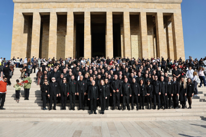 BÜYÜKŞEHİR ATA'SININ HUZURUNDA