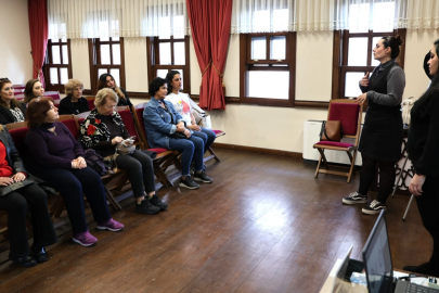 Bursa'da kadınlar şiddet türlerini Osmangazi’de öğrendi