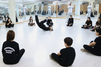 Geleceğin dansçıları Osmangazi'de yetişiyor
