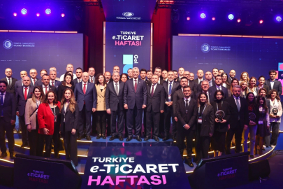 Bakan Bolat’tan e-ticaret müjdesi... Hedef dünya liginde zirve!