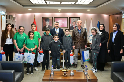 Yıldırım engelleri sevgiyle aşıyor