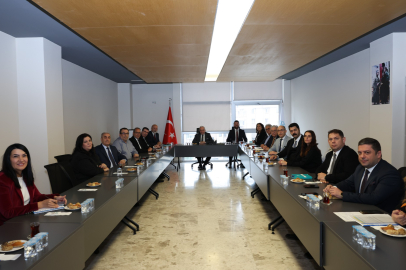 Başkan Şadi Özdemir sanayi bölgeleri temsilcileriyle bir araya geldi