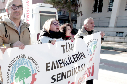 Emeklilerden zam tepkisi: “Açlık sınırının altında yaşıyoruz”