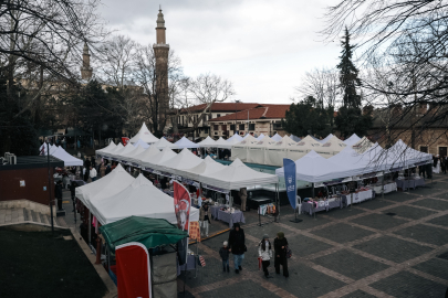 “Meydan Kadınların” dayanışma pazarına büyük ilgi