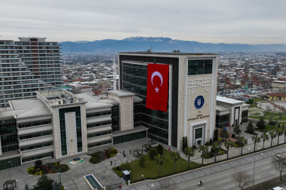 Bursa Türk bayraklarıyla donatıldı