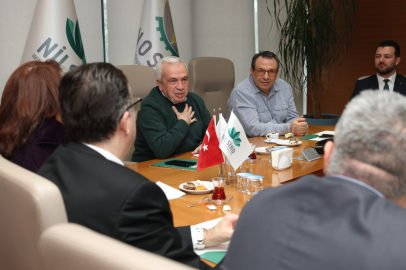 Başkan Şadi Özdemir yüksek teknolojiyi işaret etti