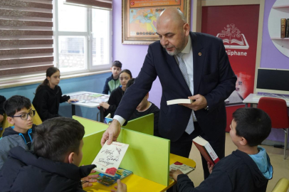 Orhangazi'de Başkanımla Okuyorum Projesi Devam Ediyor