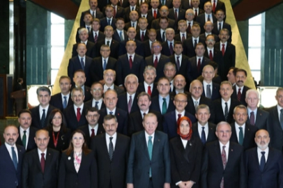 Cumhurbaşkanı Erdoğan’dan Valilere talimat: İhtiyaç sahibine siz gidin, kapı kapı dolaşın