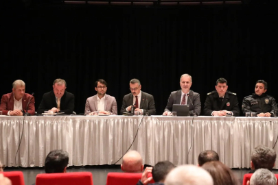 İnegöl’de 116 muhtarla istişare toplantısı yapıldı