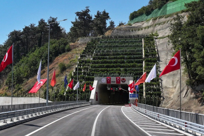 Bakan Uraloğlu'ndan Bursa paylaşımı... Doğancı Tüneli ile Bursa’ya nefes aldırdık