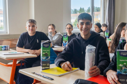 YILDIRIM’DA PLASTİĞE FREN: 31 OKULA ARITMA, 32 BİN ÖĞRENCİYE MATARA