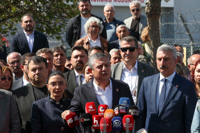 Özgür Özel, Bursa'da tutuklu bulunan Bozbey'i ziyaret etti