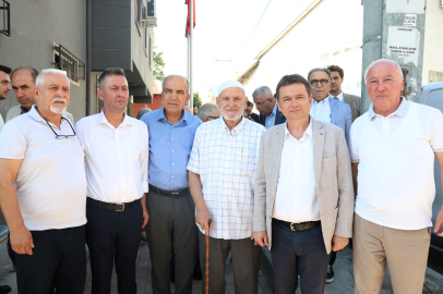 Başkan Erkan Aydın Gülbahçe'de Vatandaşlarla Buluştu
