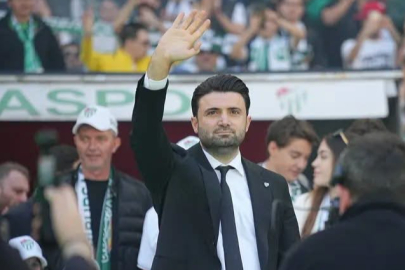 Bursaspor Başkanı Enes Çelik’ten çok sert açıklama: Hakemle birlikte rakibi de yenmek kolay değildi!