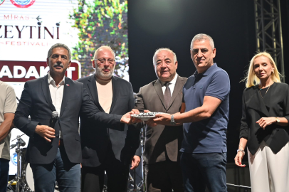 Gemlik'te 1 Kilo Zeytin 77 Bin Liraya Satıldı