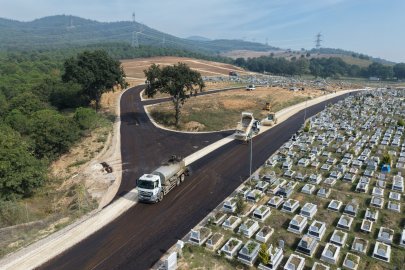 Büyükşehir, Erdoğanköy Kent Mezarlığı'nın yollarını yeniledi
